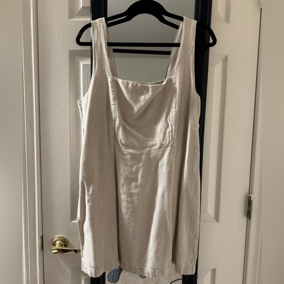 Old Navy Linen-Blend Dress - Picture 3 of 5